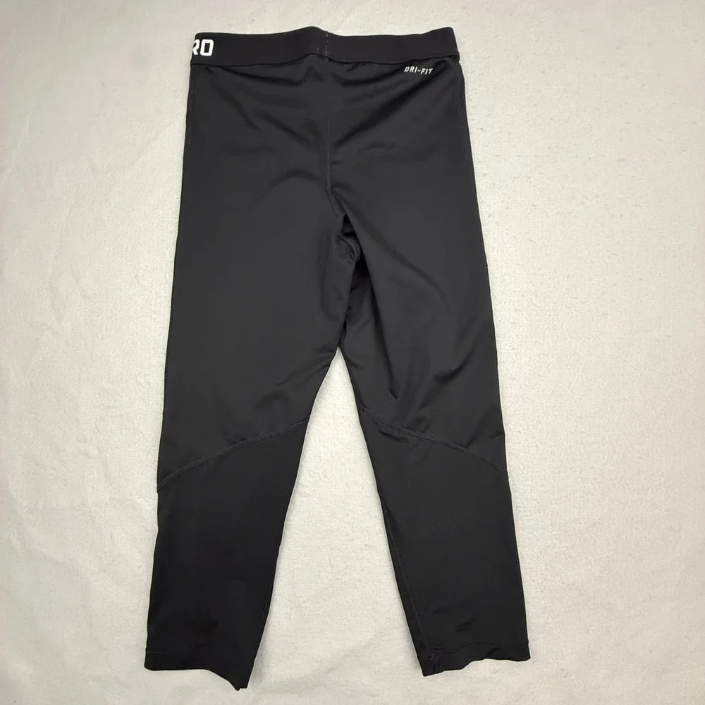 Nike Pro Leggings Womens Medium Black Athletic Dri-Fit Cropped Compression